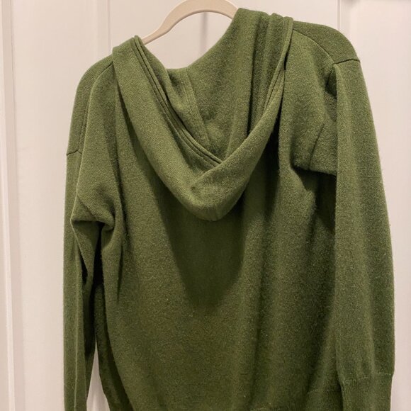 Charter Club Cashmere sweater - Picture 3 of 3